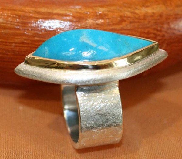 Ring mit Türkis