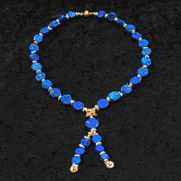 Lapislazuli Collier mit Keshi Perlen und Gold-Zwischenteilen mit Brillantbesatz