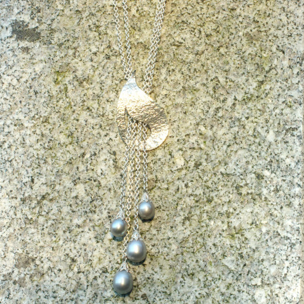 Collier 4 Perlen